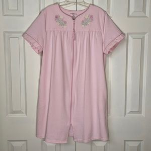 Croft & Barrow Short Sleeve Zippered Robe